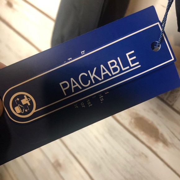 K-Way Kids Lil Plus.Dot Black Torra  Packable Slim Fit Size 8 Jacket - Picture 6 of 7